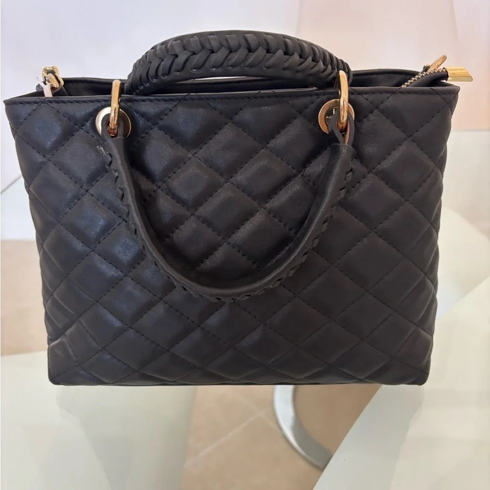 Black Quilted Leather Shoulder Bag with Gold Chain & Starp